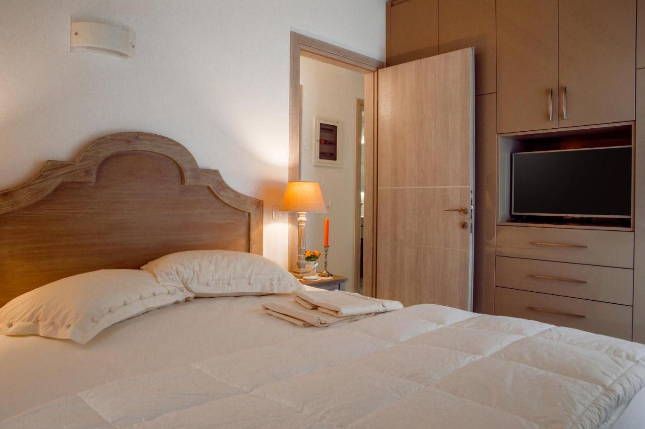 Eleni'S Guesthouse Aprovaton Экстерьер фото